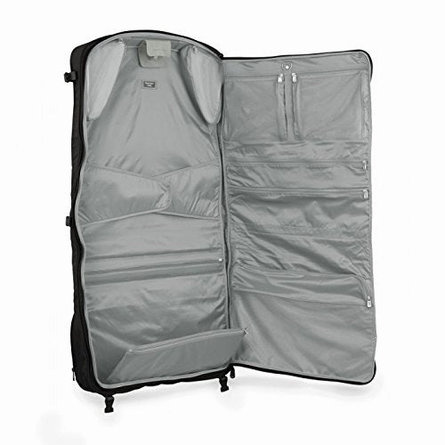 Briggs & Riley Baseline Compact Tri-Fold Garment Bag