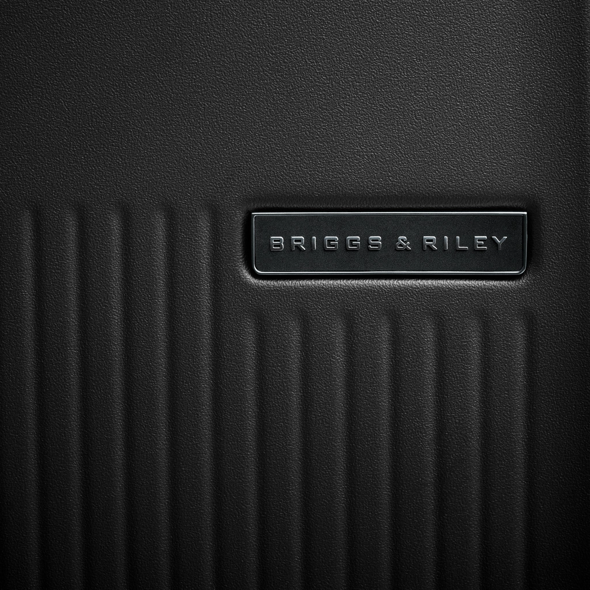 Briggs & Riley Sympatico 3.0 Large 30" Expandable Spinner