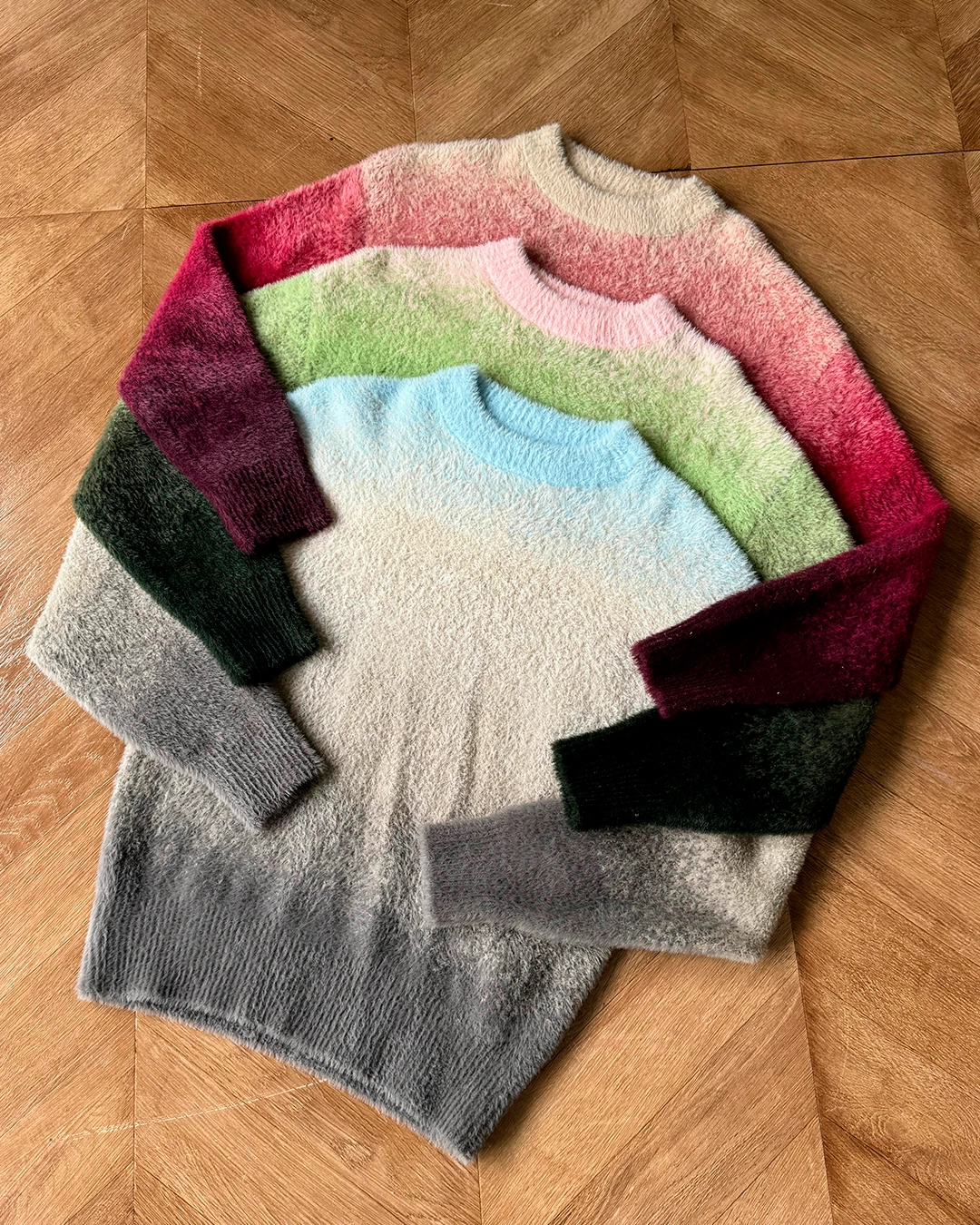 Gradient Cozy Sweater Green