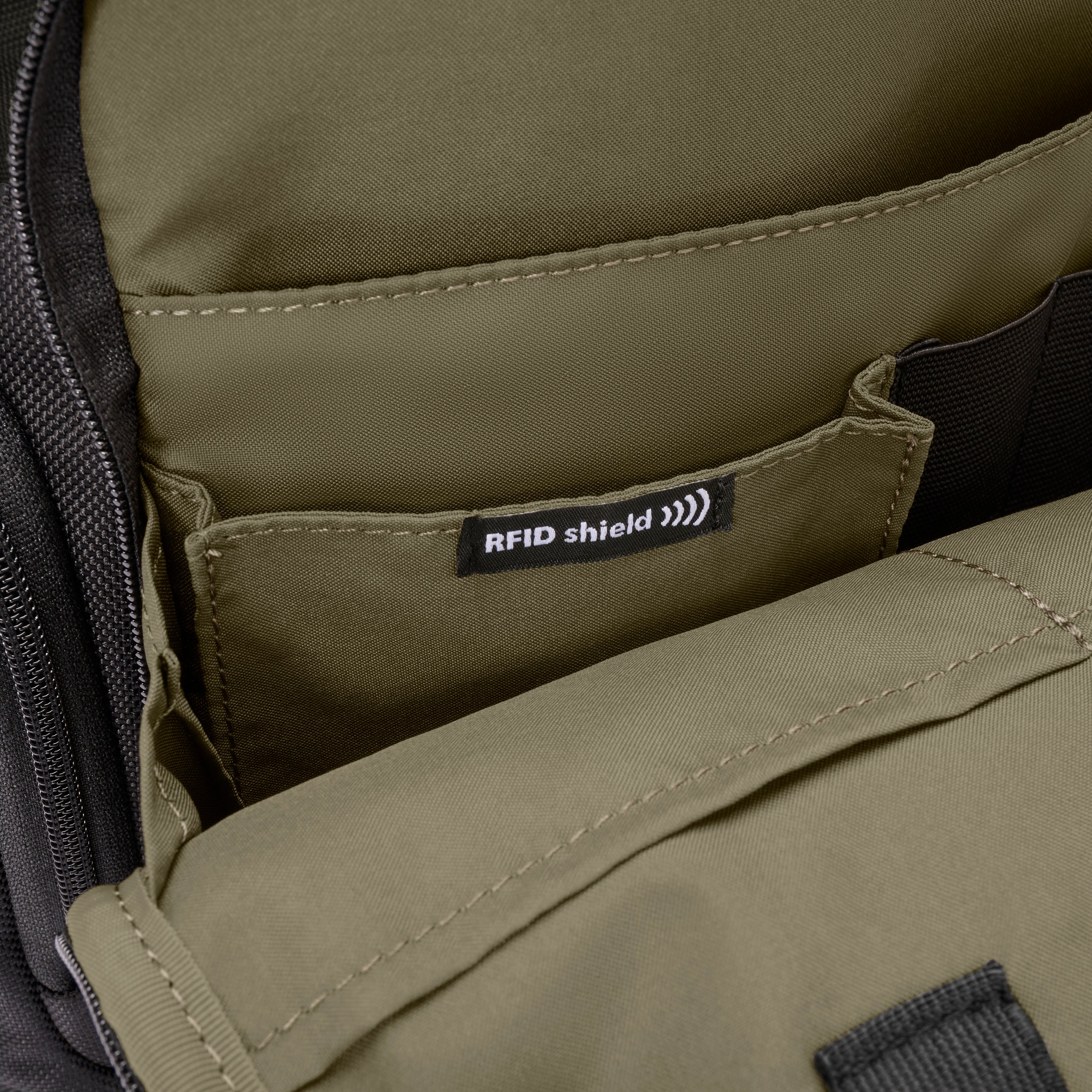 HTA Medium Multi-pocket Hunter Backpack