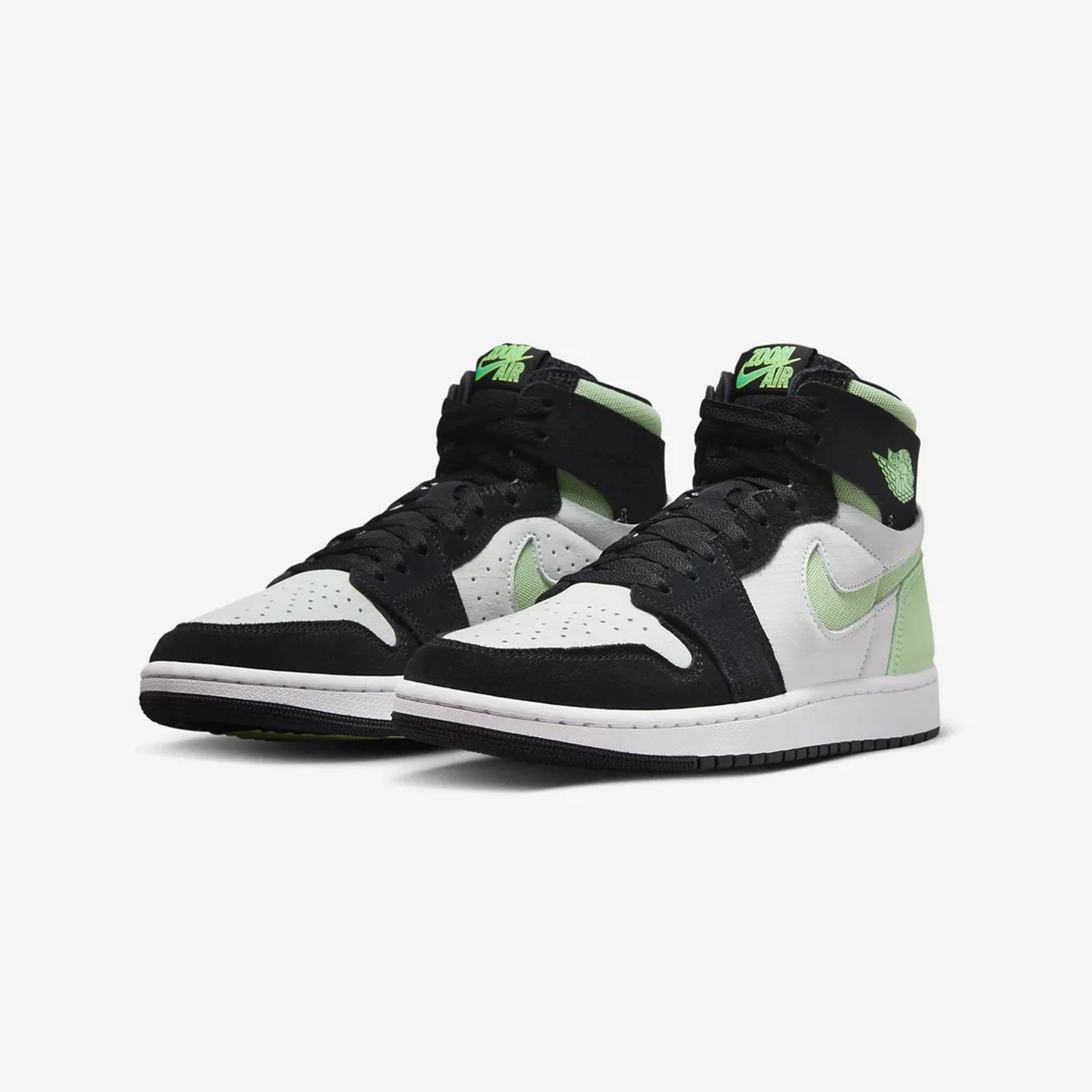 Jordan | AIR JORDAN 1 ZOOM CMFT 2  { WHITE/BLACK/HONEYDEW/GREEN