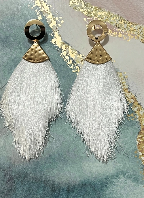 Kensie Fringe Earrings White