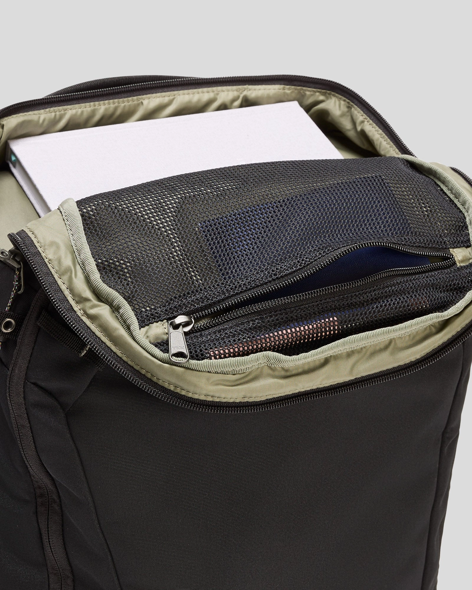 Litehaul Pack v3- 28L - Black Stingray