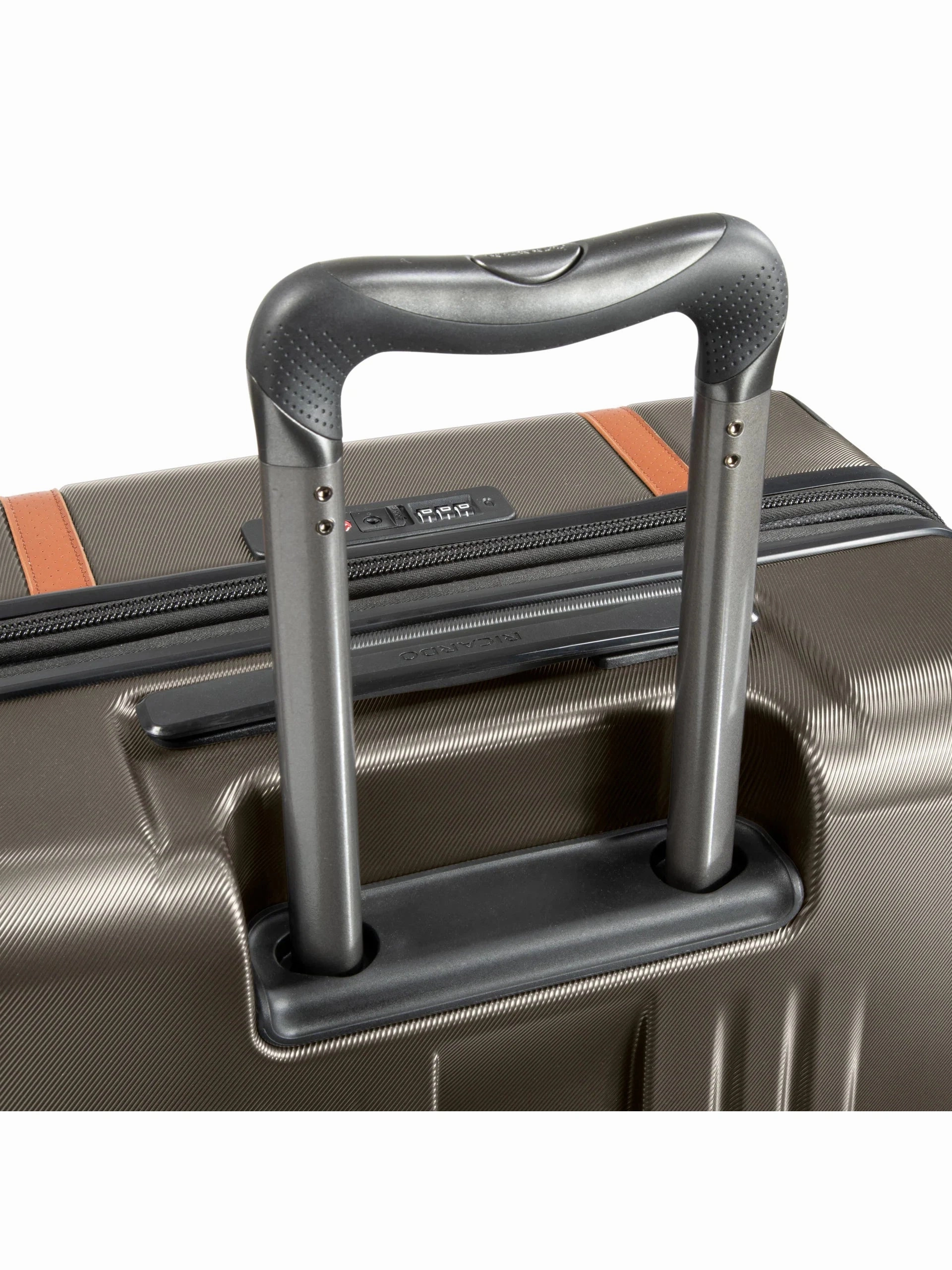 Montecito 2.0 Hardside Spinner  Medium 26"