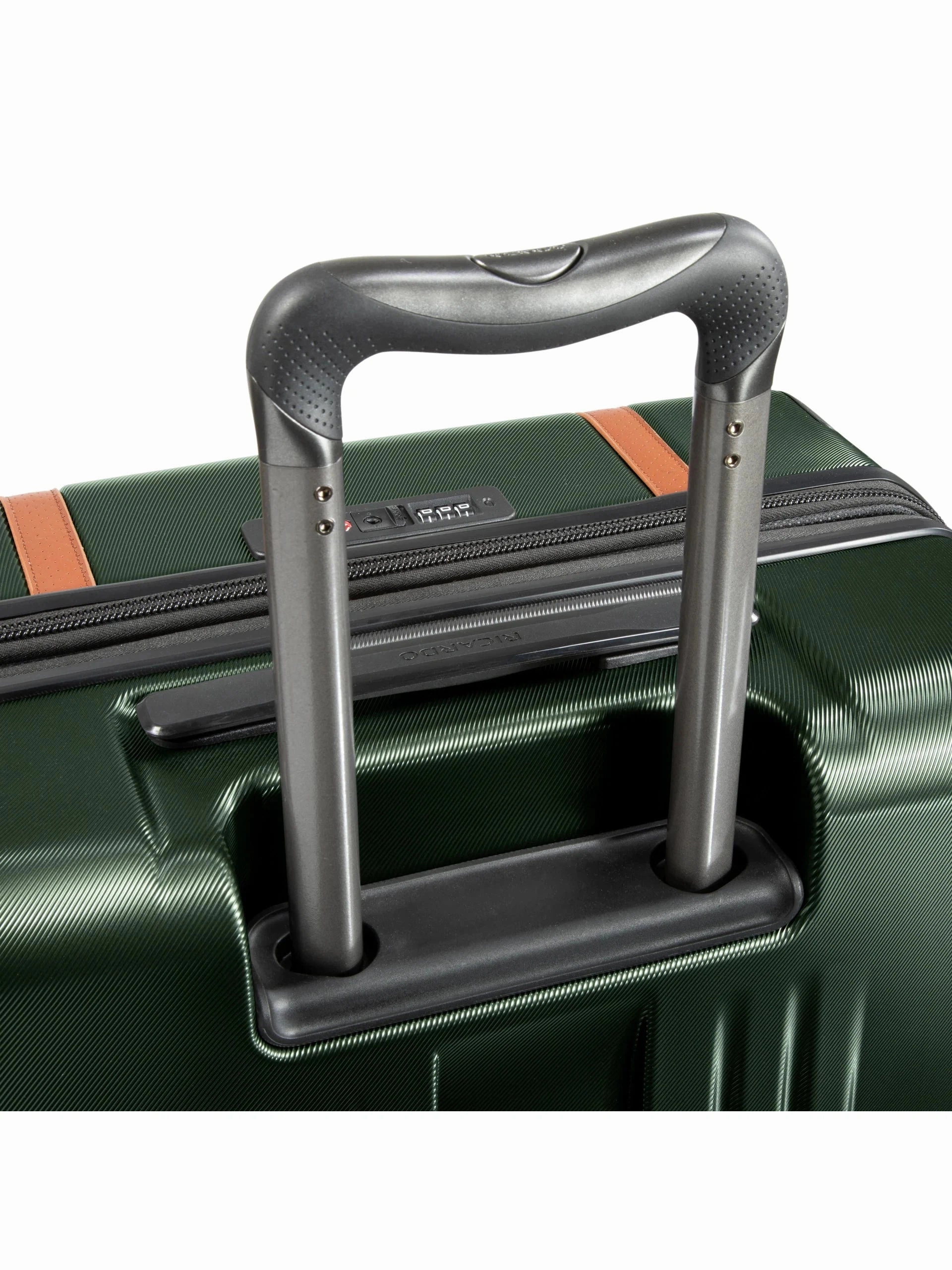 Montecito 2.0 Hardside Spinner  Medium 26"