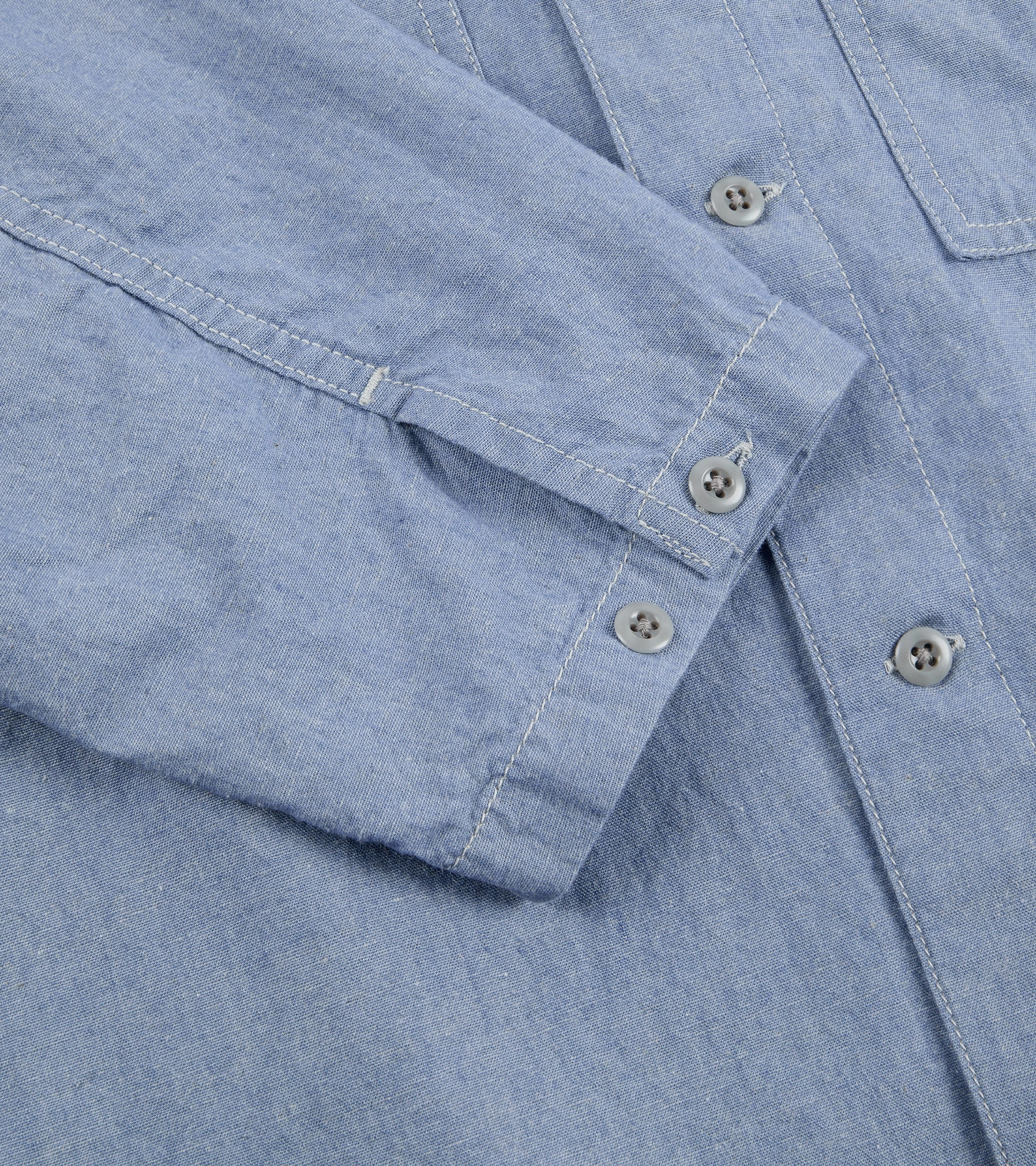 Sage de Cret Cotton Linen Chambray Stand Collar Shirt: Light Blue