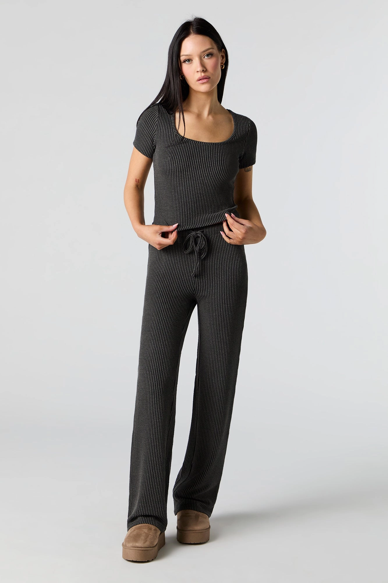 Textured Ribbed Scoop Neck Top