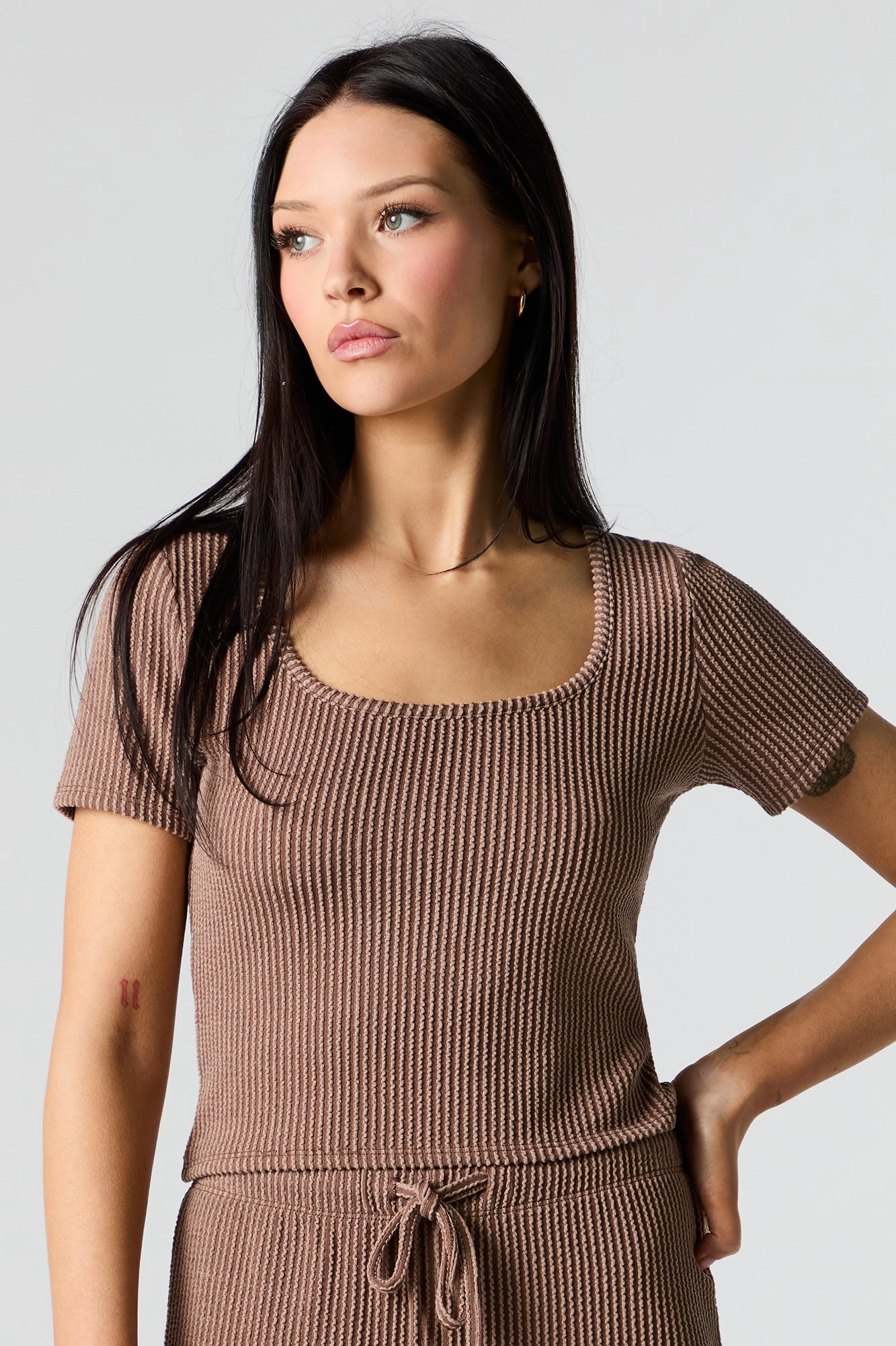 Textured Ribbed Scoop Neck Top