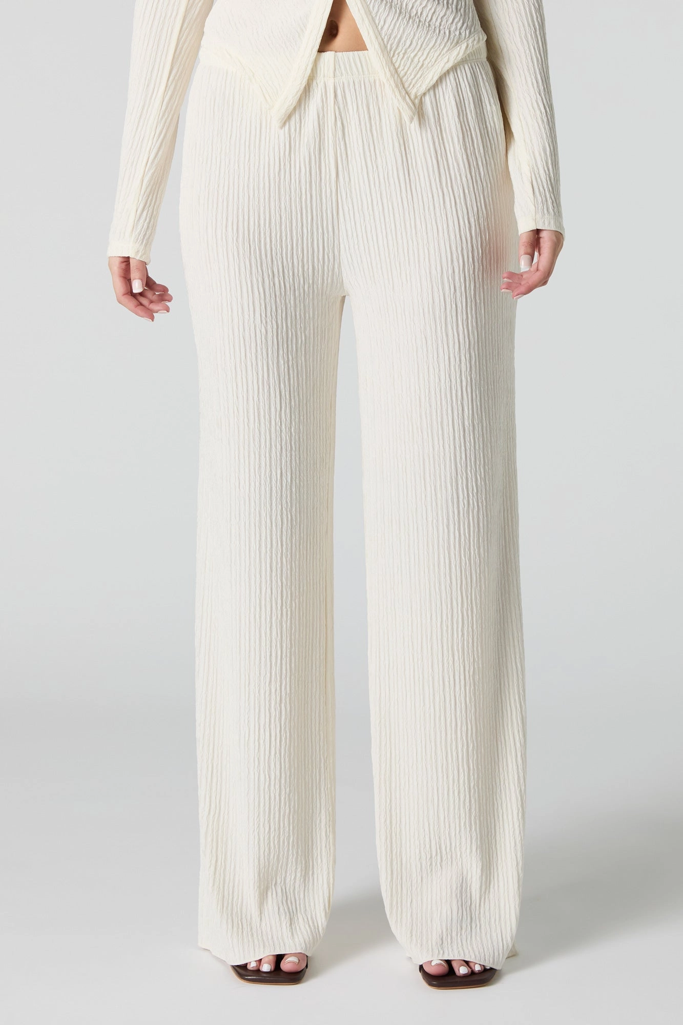 Textured Wide Leg Pant