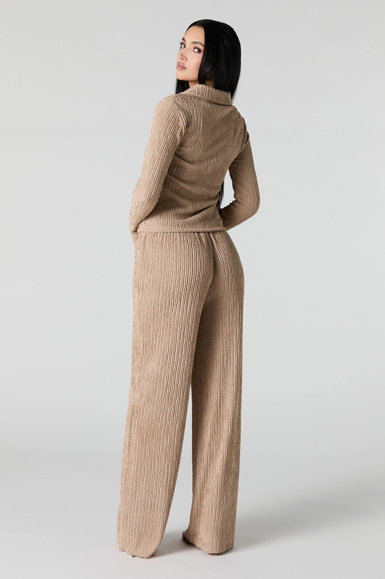 Textured Wide Leg Pant