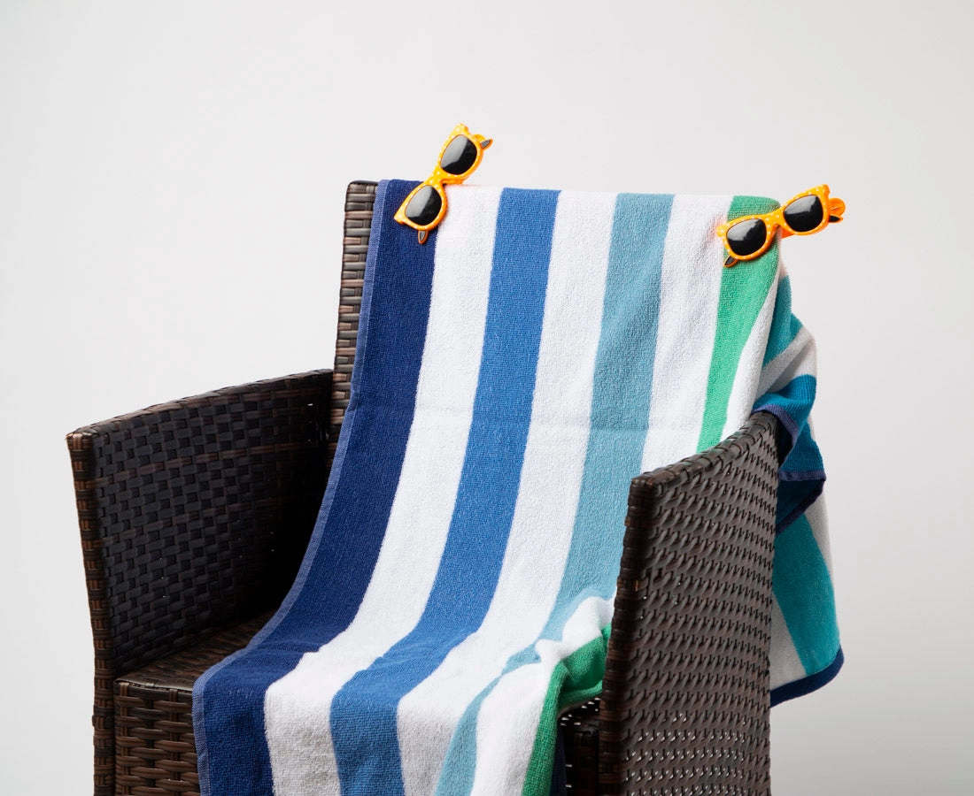 Tracker Beach Towel Clip Sunglasses